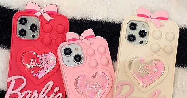 Barbie telefon kılıfı tercihlerinde sınırları zorlayın