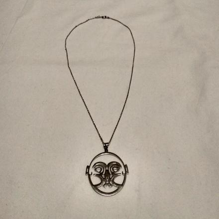 Ademin Cemali Motifli Gümüş Kolye