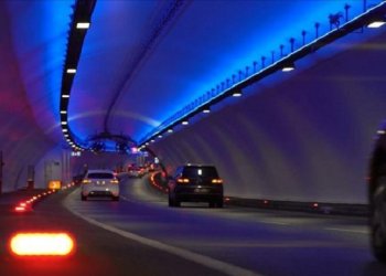 Avrasya Tüneli'ne trafiğe kolaylık sağlayan sistem kuruldu