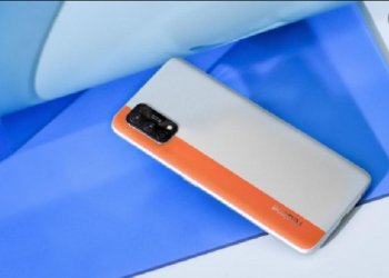 Realme 7 Pro Sun Kissed Leather Edition ile sahnede